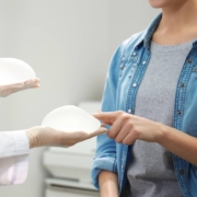 هزینه جراحی پروتز سینه