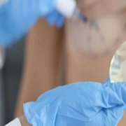 بهترین جراح پروتز سینه در تهران