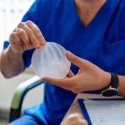 پروتز سینه آریون